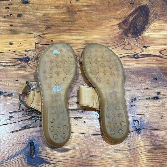 Born leather tan sandals shoes size 9 - Picture 3 of 7